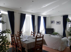 Гостиница Cozy Apartment In Center  Лиссабон